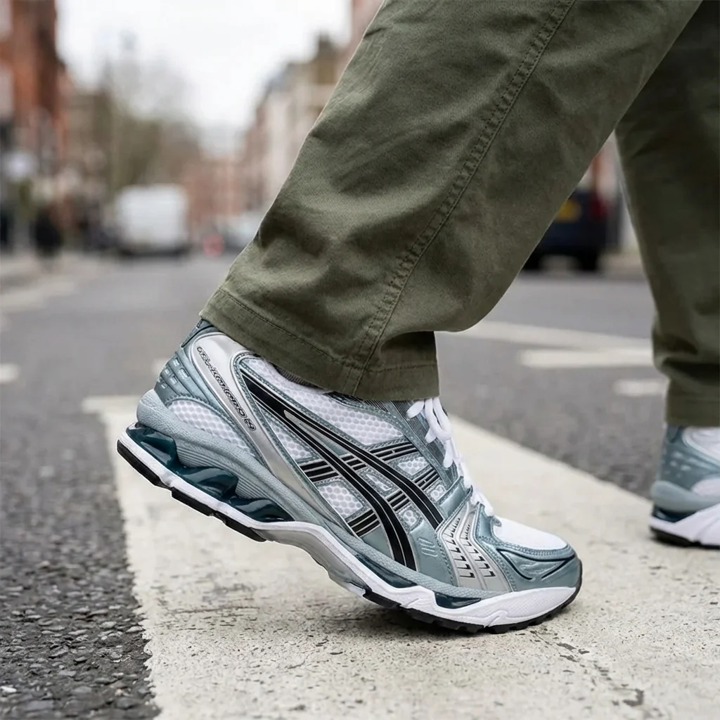 ASICS Gel-1130 Pale Oak Mantle Green